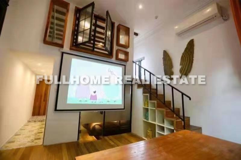 Lane 1-999Yuyuan Road Old House - 1 bedroom apartment in Shanghai, Jing An, Downtown