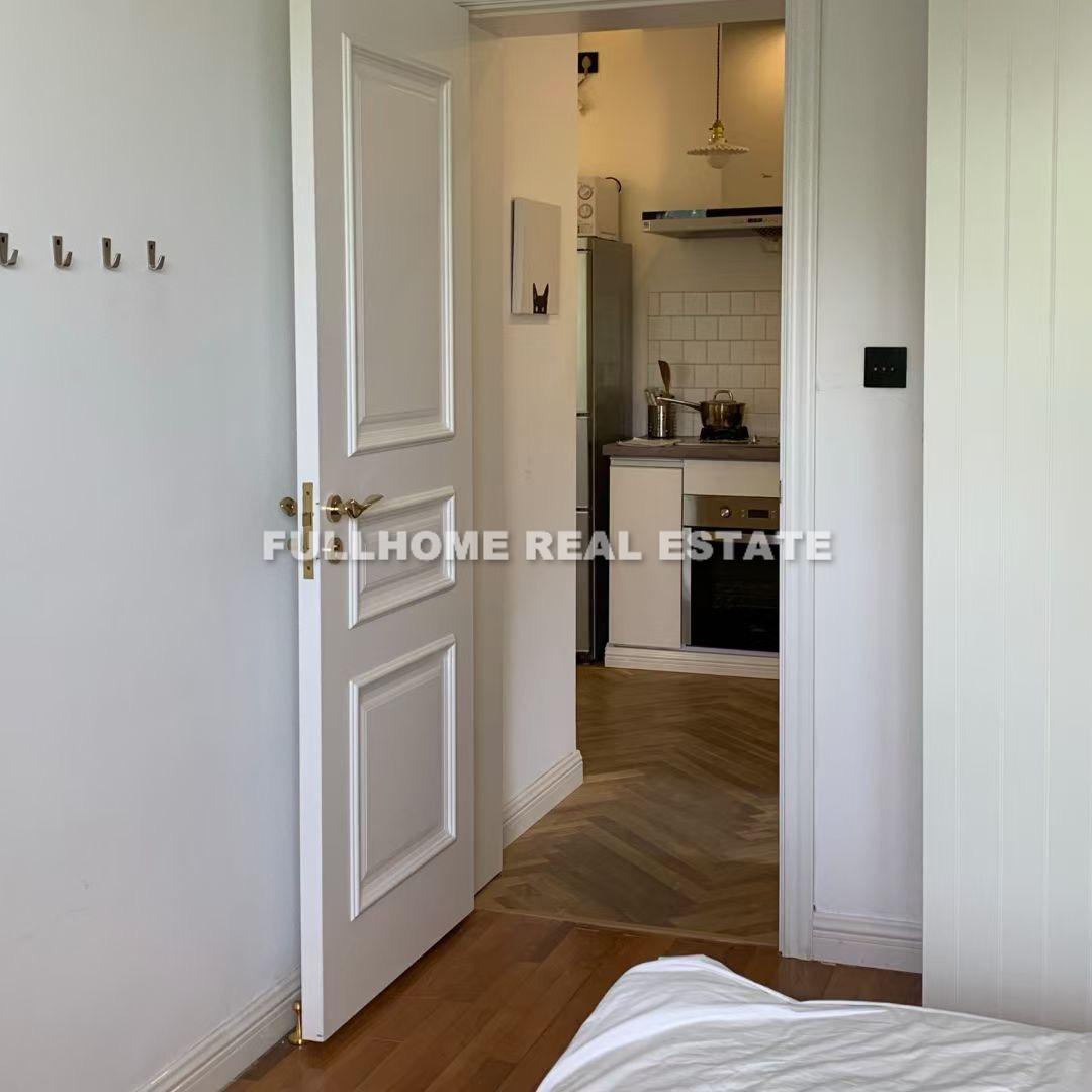 Lane 1-500 Wukang Road Old House - Interior view 7, Shanghai rental property