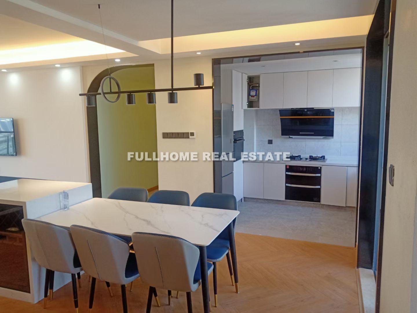 Yaojiang Garden - 3 bedroom apartment in Shanghai, Downtown, Downtown