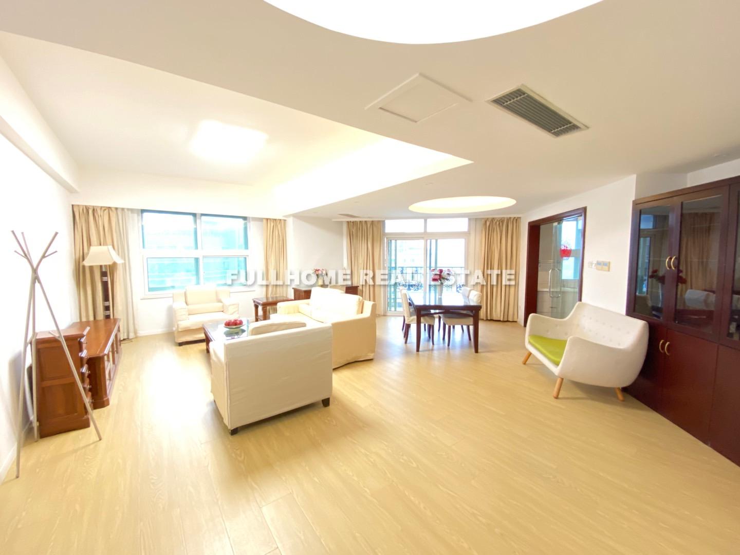 Merry Apartment - 3 bedroom apartment in Shanghai, Jing An, Downtown