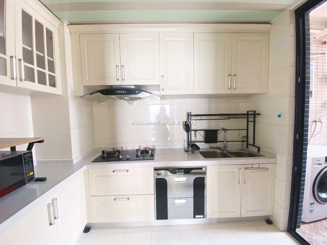 Peninsula Phase I - Interior view 9, Shenzhen rental property