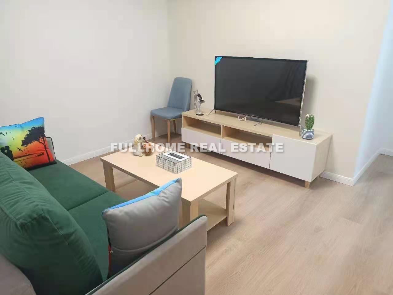 Same compound: Jade Apartment, 1 bedrooms in Shanghai