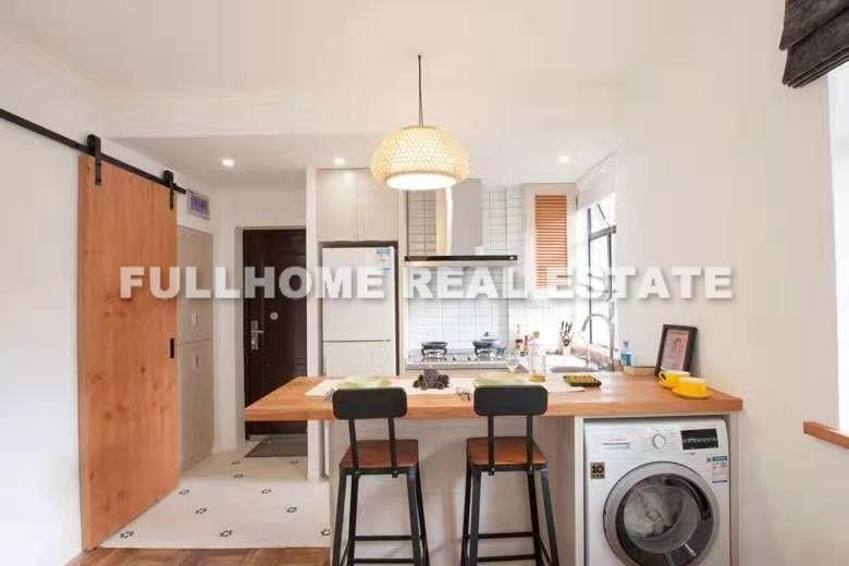 Lane1-500 Changshu Road Old House - 1 bedroom apartment in Shanghai, FFC, Downtown