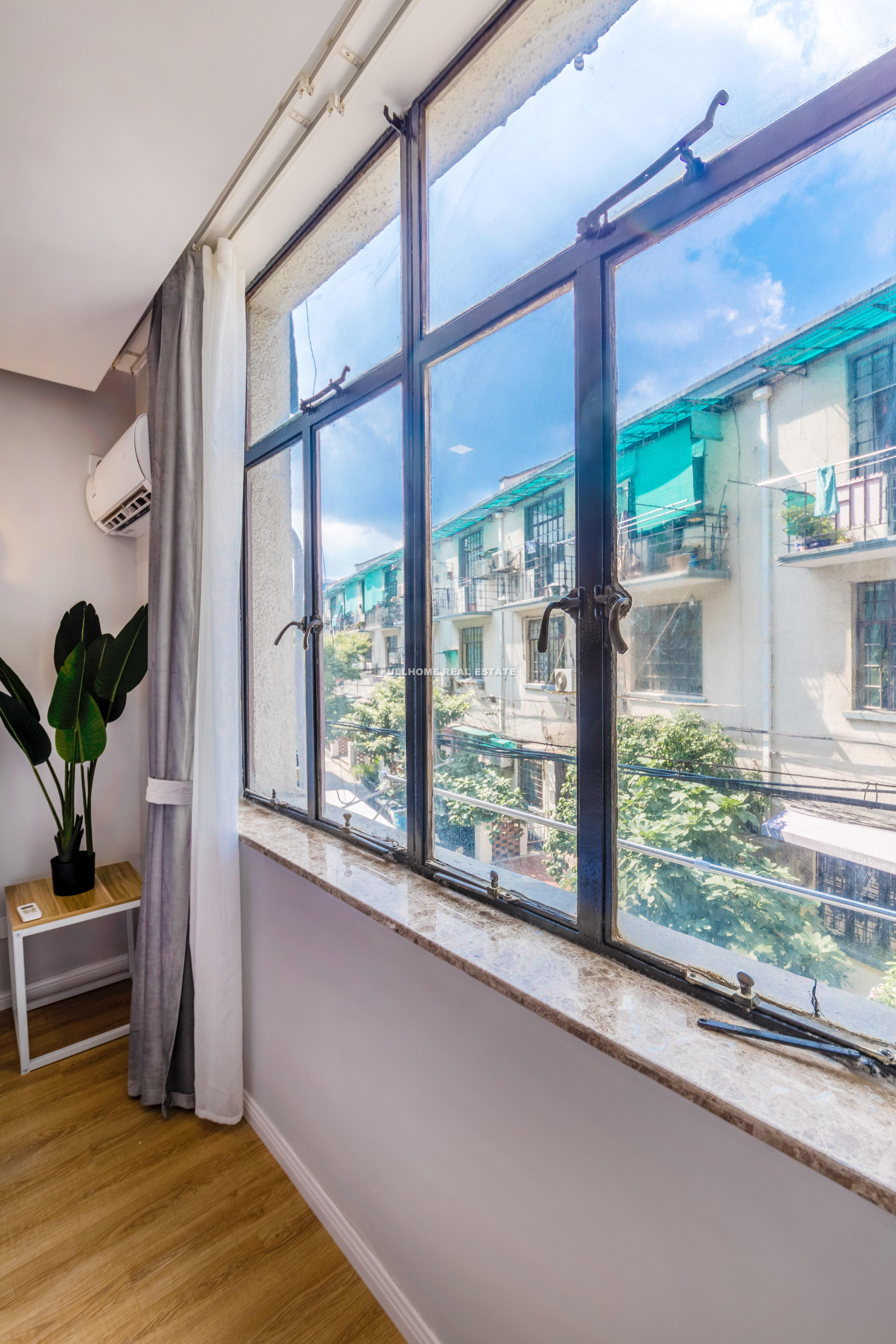 Lane 1-500 Middle Huaihai Road Old House - Interior view 3, Shanghai rental property