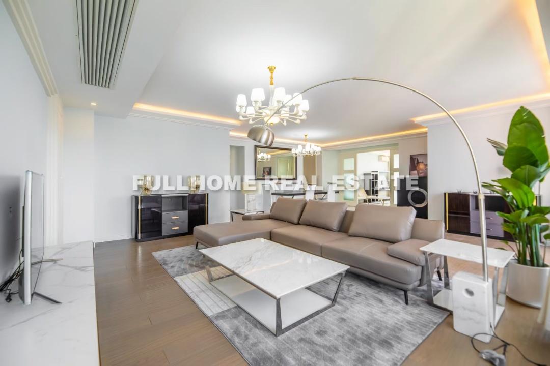 Joffre Garden - 4 bedroom apartment in Shanghai, FFC, Downtown