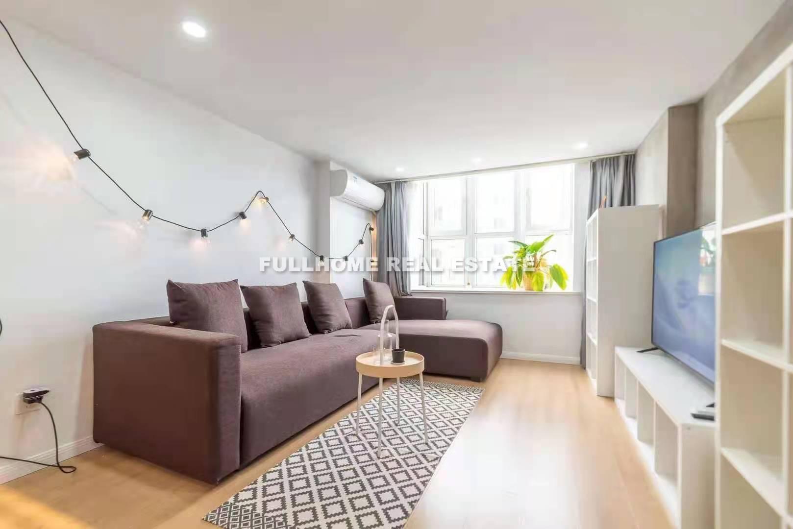 Jingan Xinge - 2 bedroom apartment in Shanghai, Jing An, Downtown