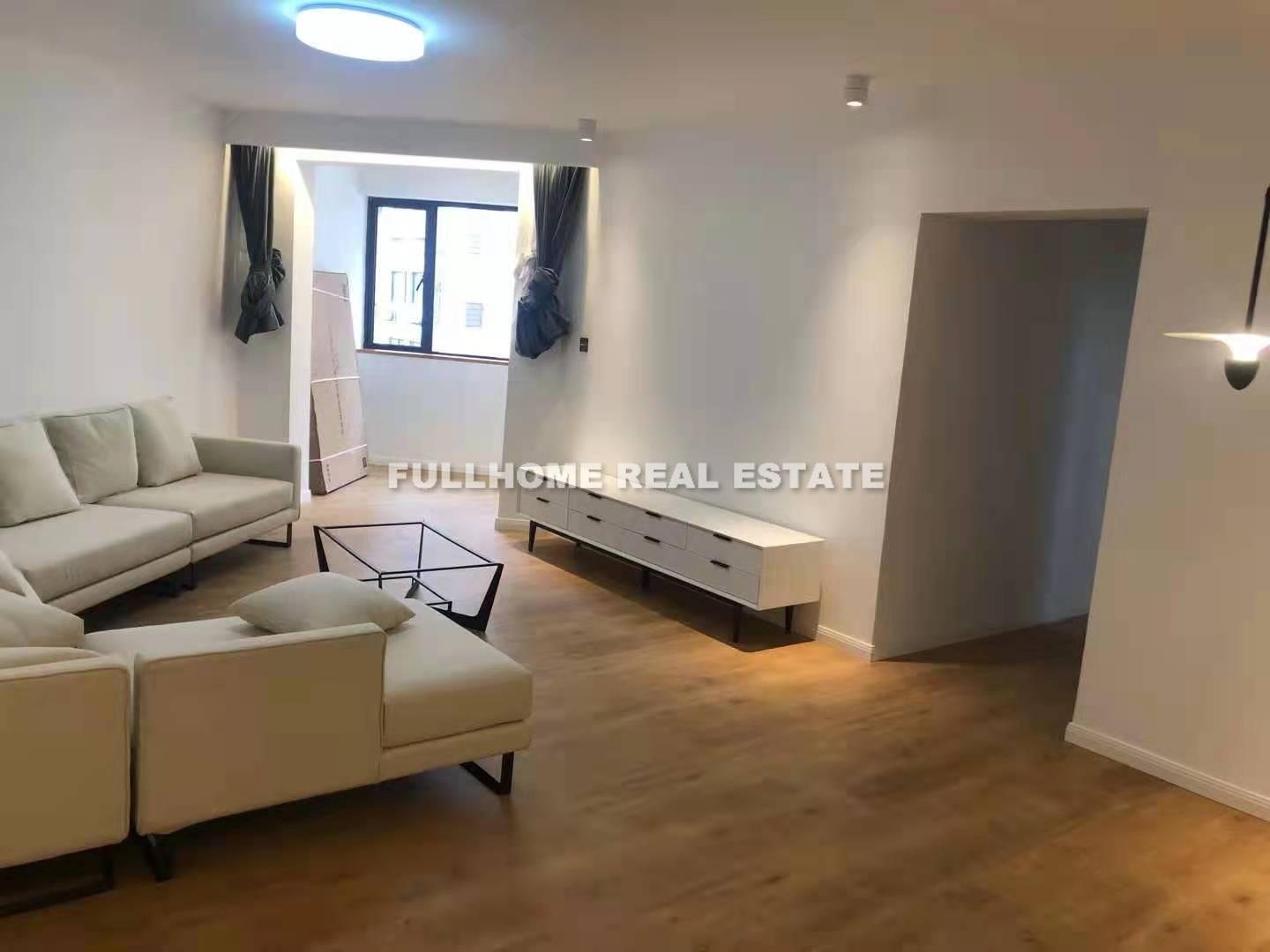 San He Garden - 3 bedroom apartment in Shanghai, Jing An, Downtown