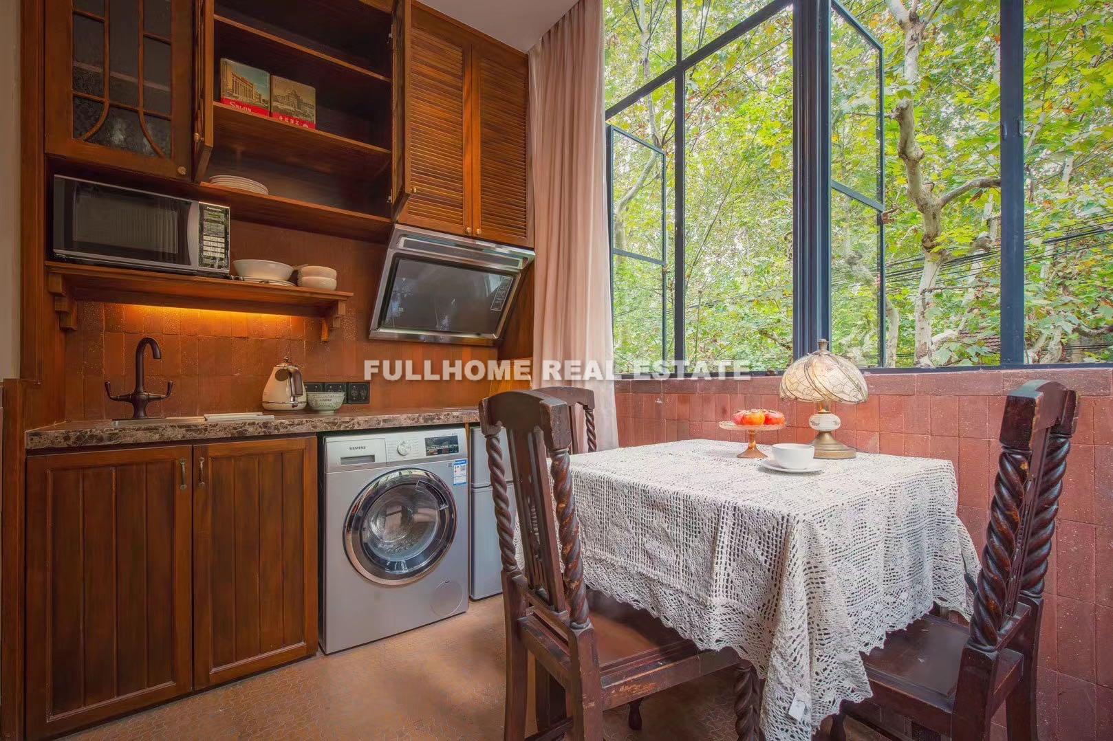 Lane1-500 Gaoan Road Old House - Interior view 2, Shanghai rental property
