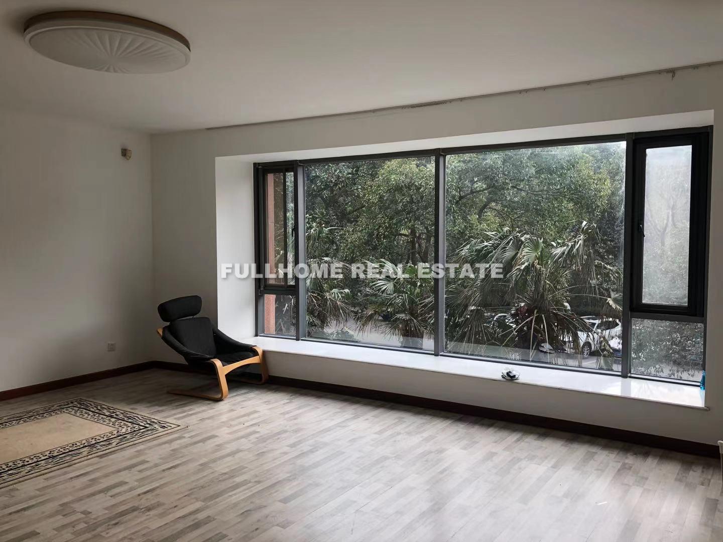 Pudong Century Garden - 4 bedroom apartment in Shanghai, Century Park and Lianyang, Pudong