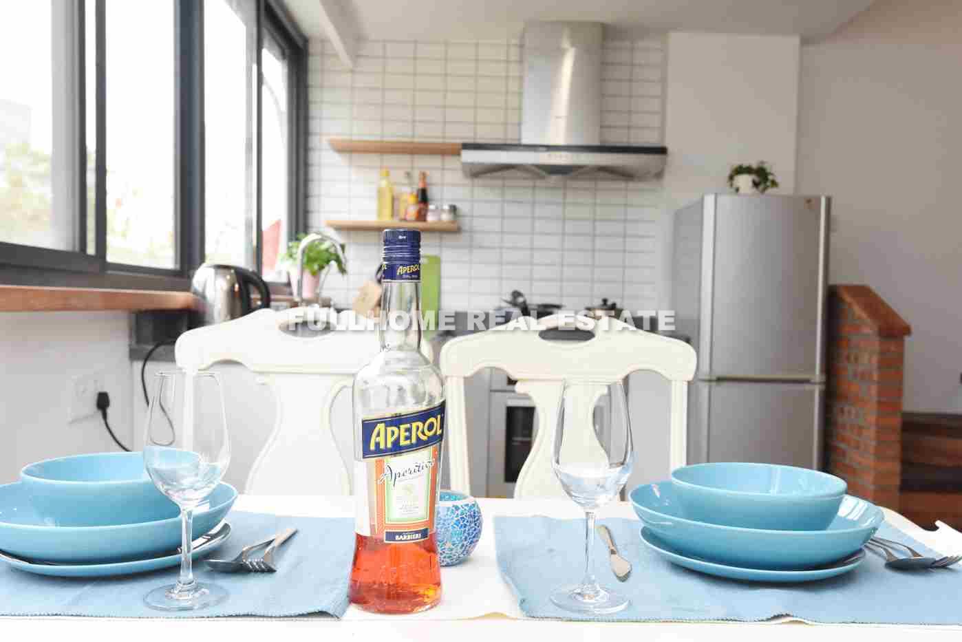 Lane 100-2000 West Nan Jing Road Old House - Interior view 7, Shanghai rental property