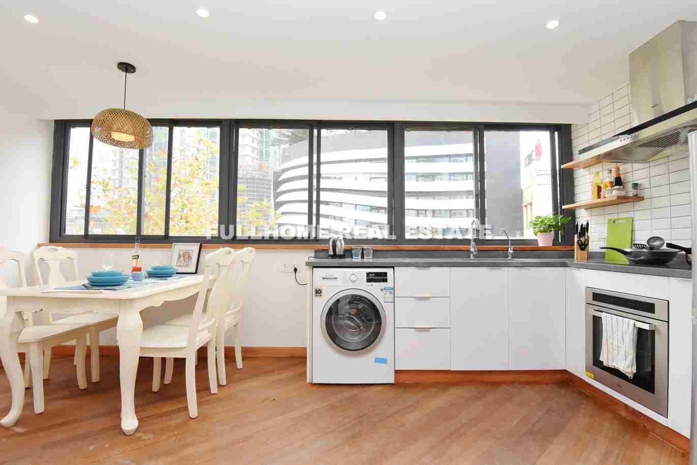 Lane 100-2000 West Nan Jing Road Old House - Interior view 12, Shanghai rental property