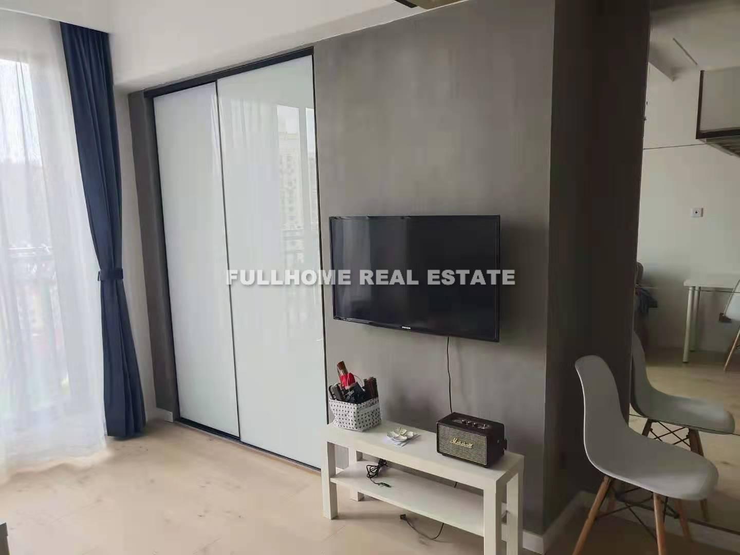 Tong Ji Garden - 1 bedroom apartment in Shanghai, Jing An, Downtown