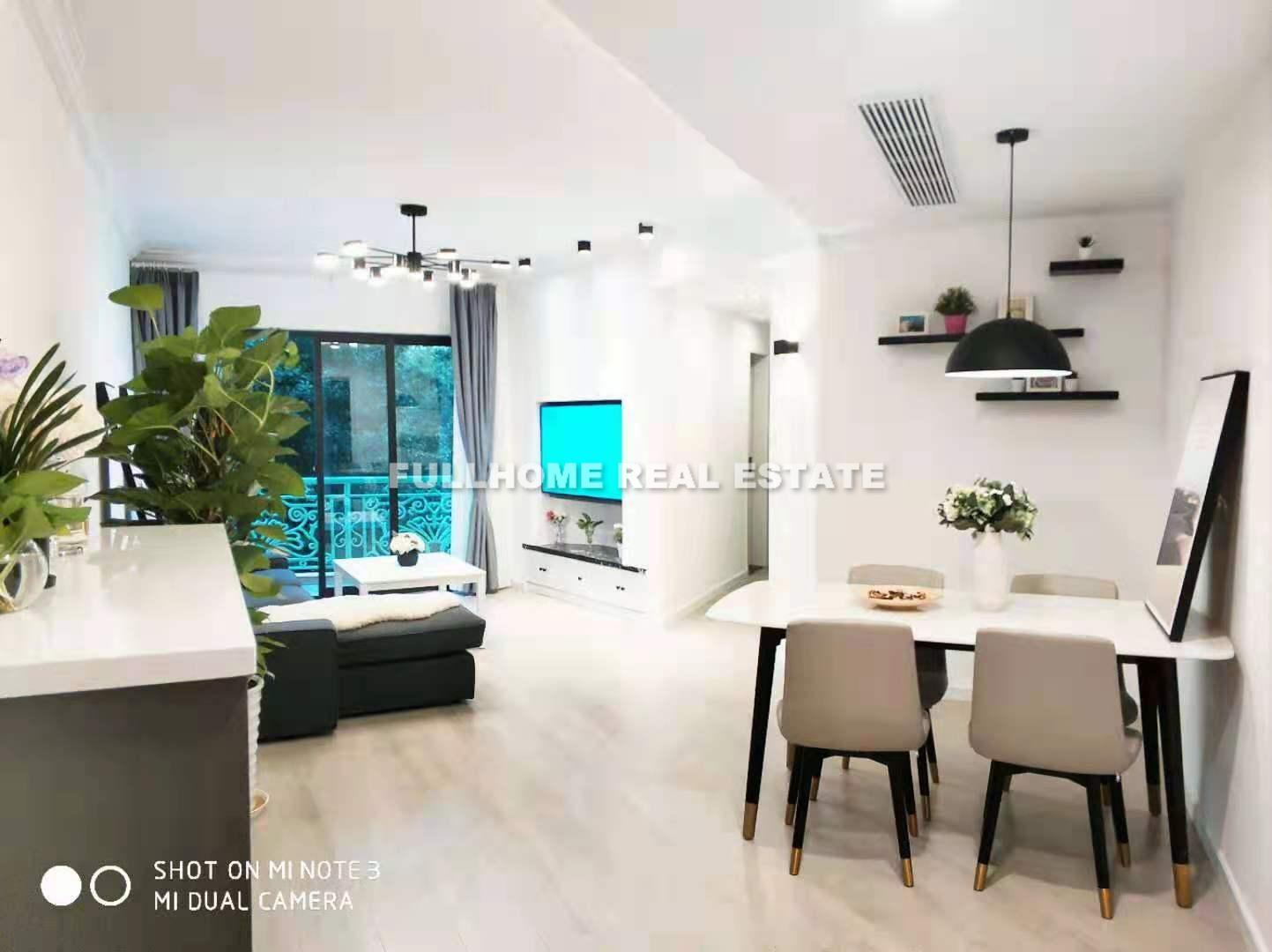 Chez Moi - 3 bedroom apartment in Shanghai, Jing An, Downtown