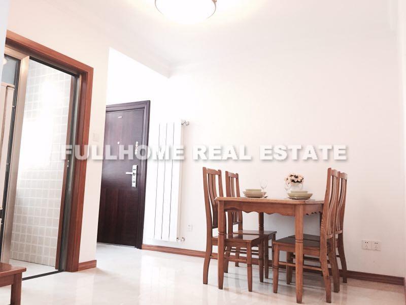 Lilac Building - 2 bedroom apartment in Shanghai, Downtown, Downtown