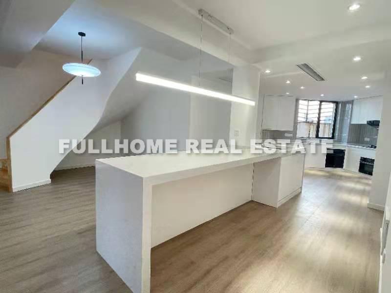 Lane 1-400 Danshui Road Old House	 - Interior view 4, Shanghai rental property