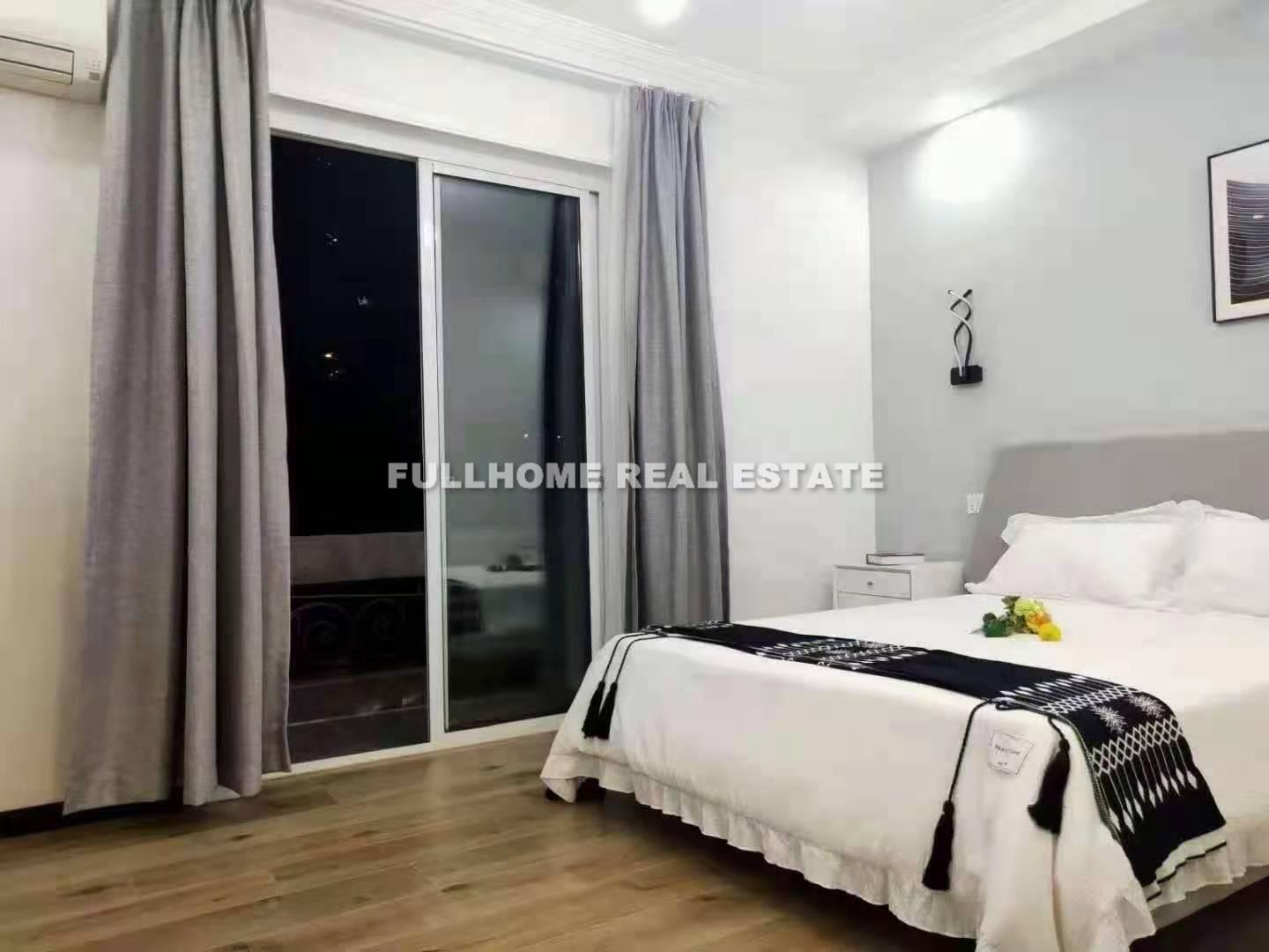 Lane 1-400 Julu Road Old House	 - Interior view 6, Shanghai rental property