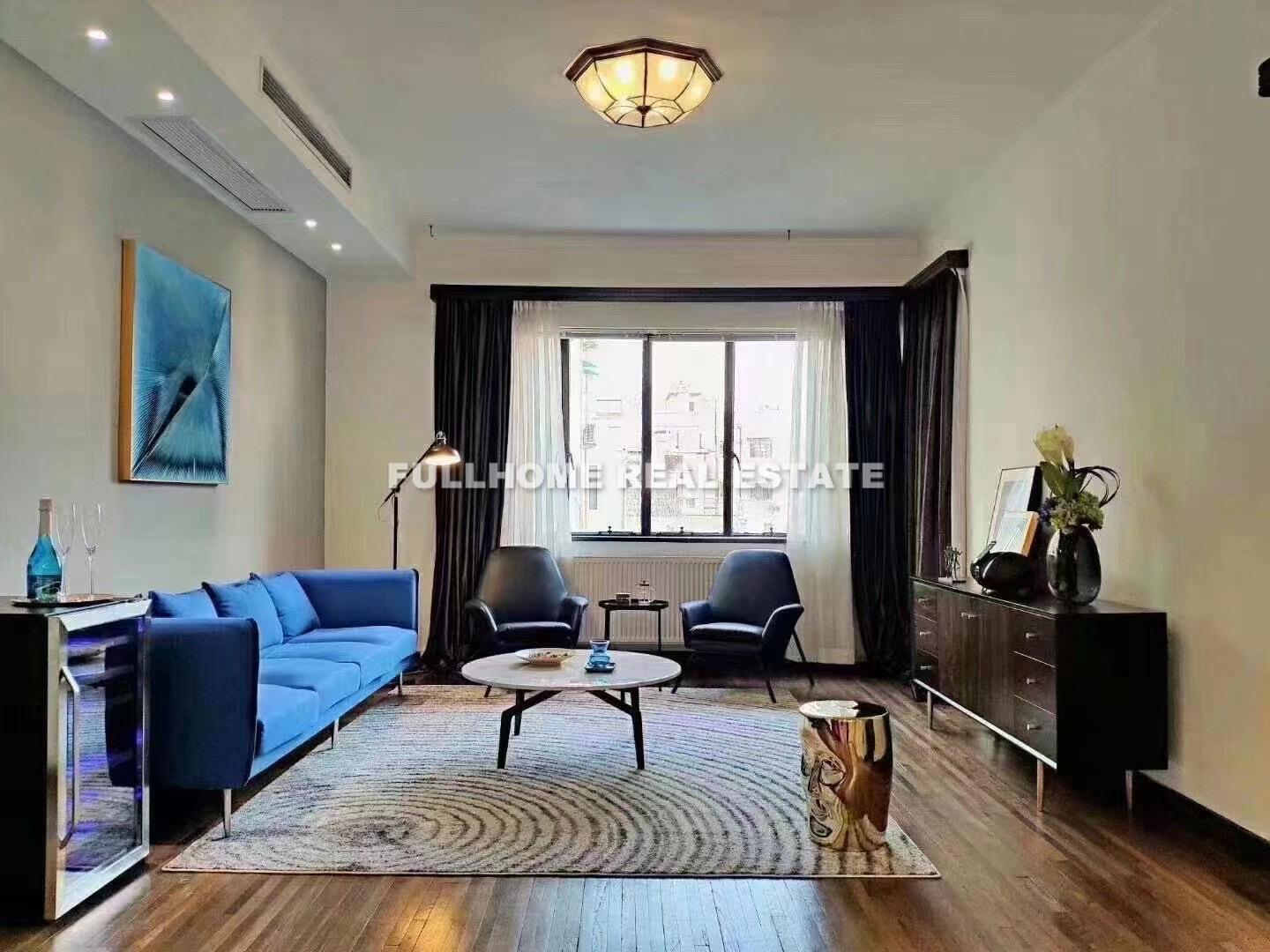No.1-500 South Maoming Road Old House - 2 bedroom apartment in Shanghai, FFC, Downtown