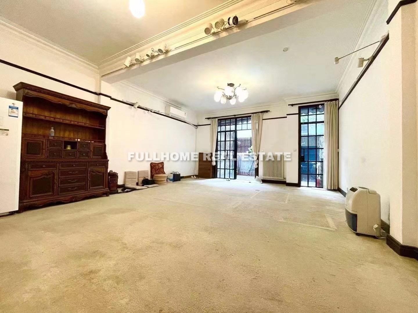 Lane 1-1000 Weihai Road Old House - Interior view 2, Shanghai rental property