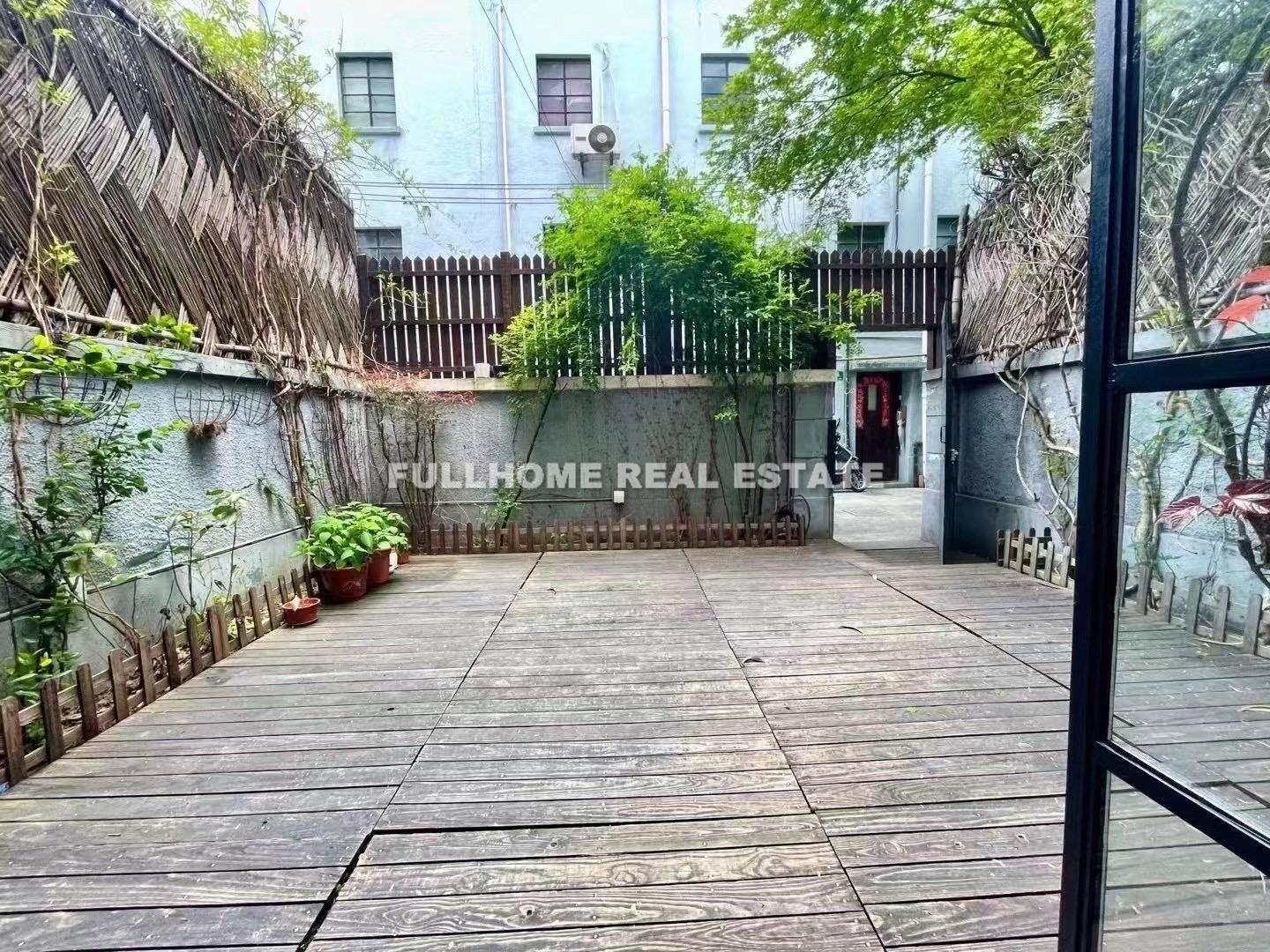 Lane 1-1000 Weihai Road Old House - Interior view 5, Shanghai rental property