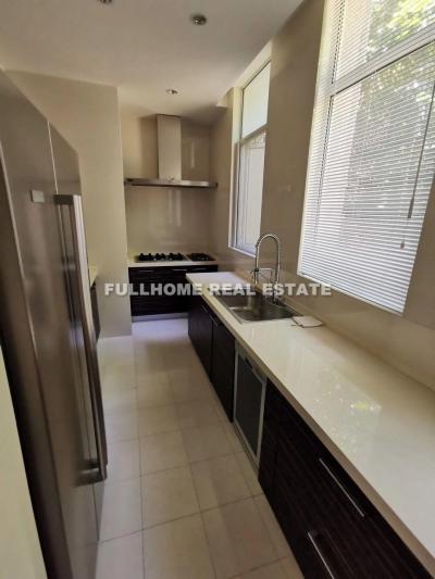 Similar property: Buckingham Villa, 4 bedrooms, 480 sqm in Shanghai