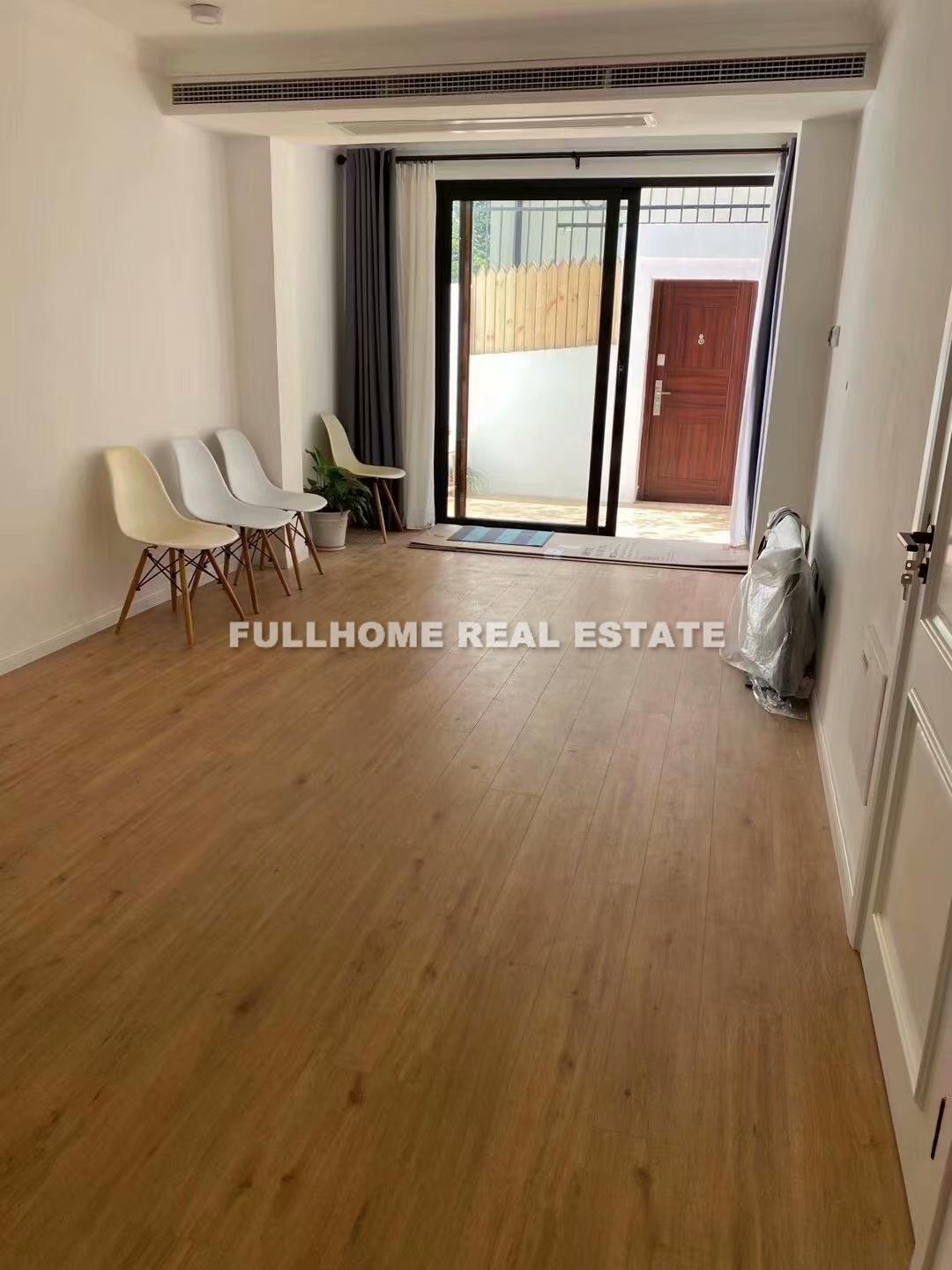 Lane 1-500 Wanpin Road Old House	 - Interior view 8, Shanghai rental property