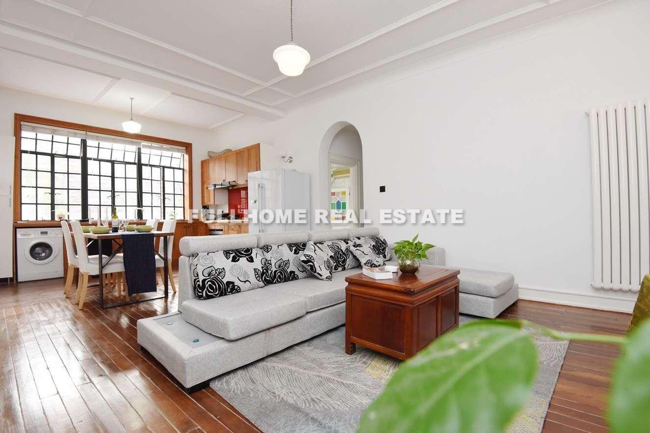 Lane 100-2000 West Nan Jing Road Old House - Interior view 2, Shanghai rental property