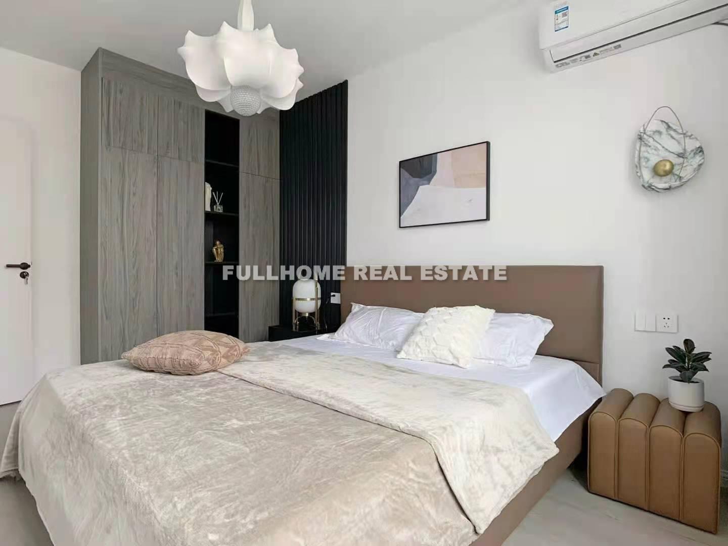 Jiaozhou Teacher Apartment - 2 bedroom apartment in Shanghai, Jing An, Downtown