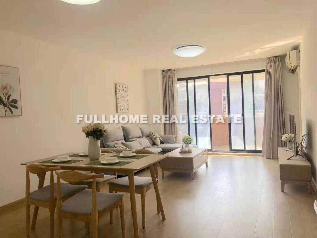 Chester Court at Gubei - 2 bedroom apartment in Shanghai, Downtown, Downtown