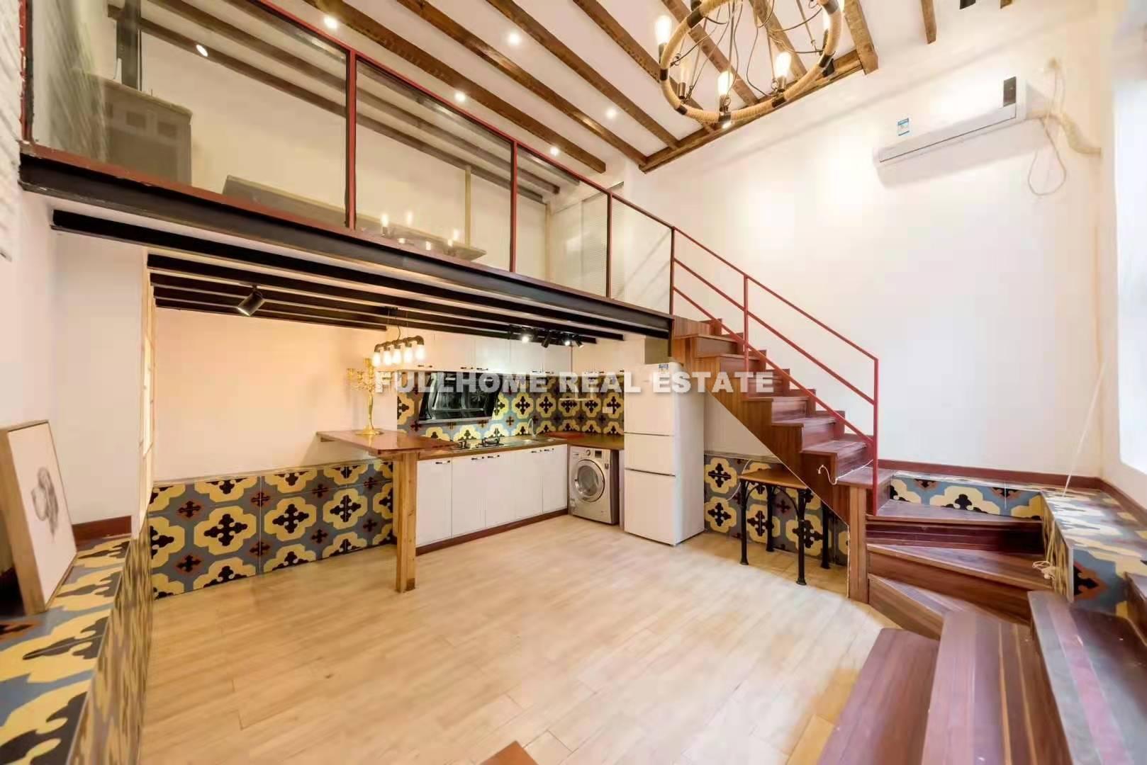 Lane 1-1200 Huashan Road Old House - 1 bedroom apartment in Shanghai, Xujiahui, Downtown