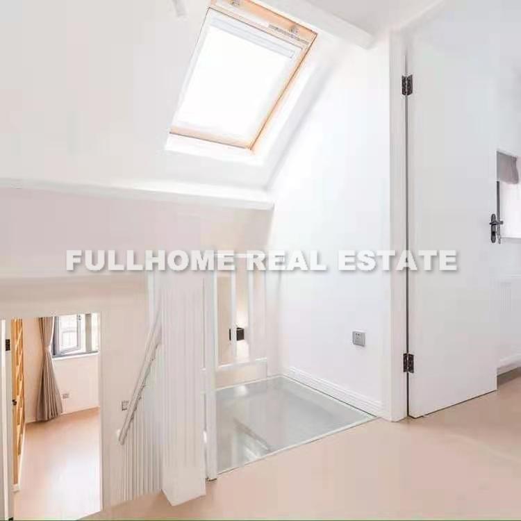 Lane 200-500 South Xiang Yang Road Old House - 4 bedroom apartment in Shanghai, Downtown, Downtown