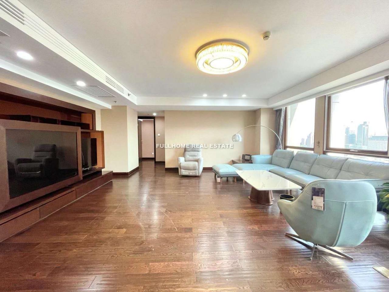 Similar property: East Avenue, 3 bedrooms, 275 sqm in Beijing