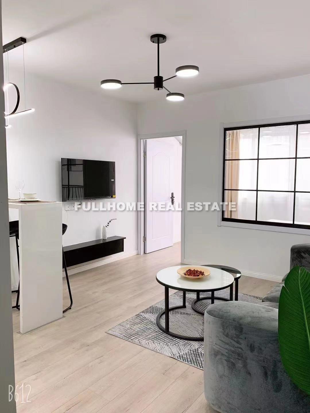 Zhongxing Garden - 3 bedroom apartment in Shanghai, Putuo, Downtown