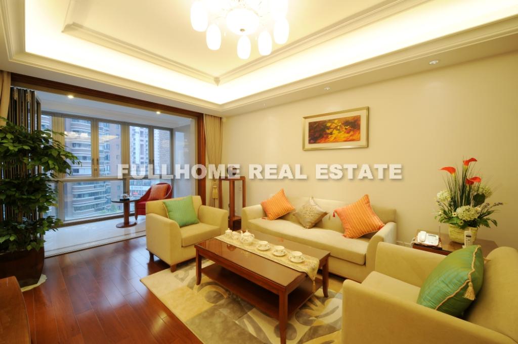 Same compound: Xu Hui Garden Serviced Apartment, 3 bedrooms in Shanghai