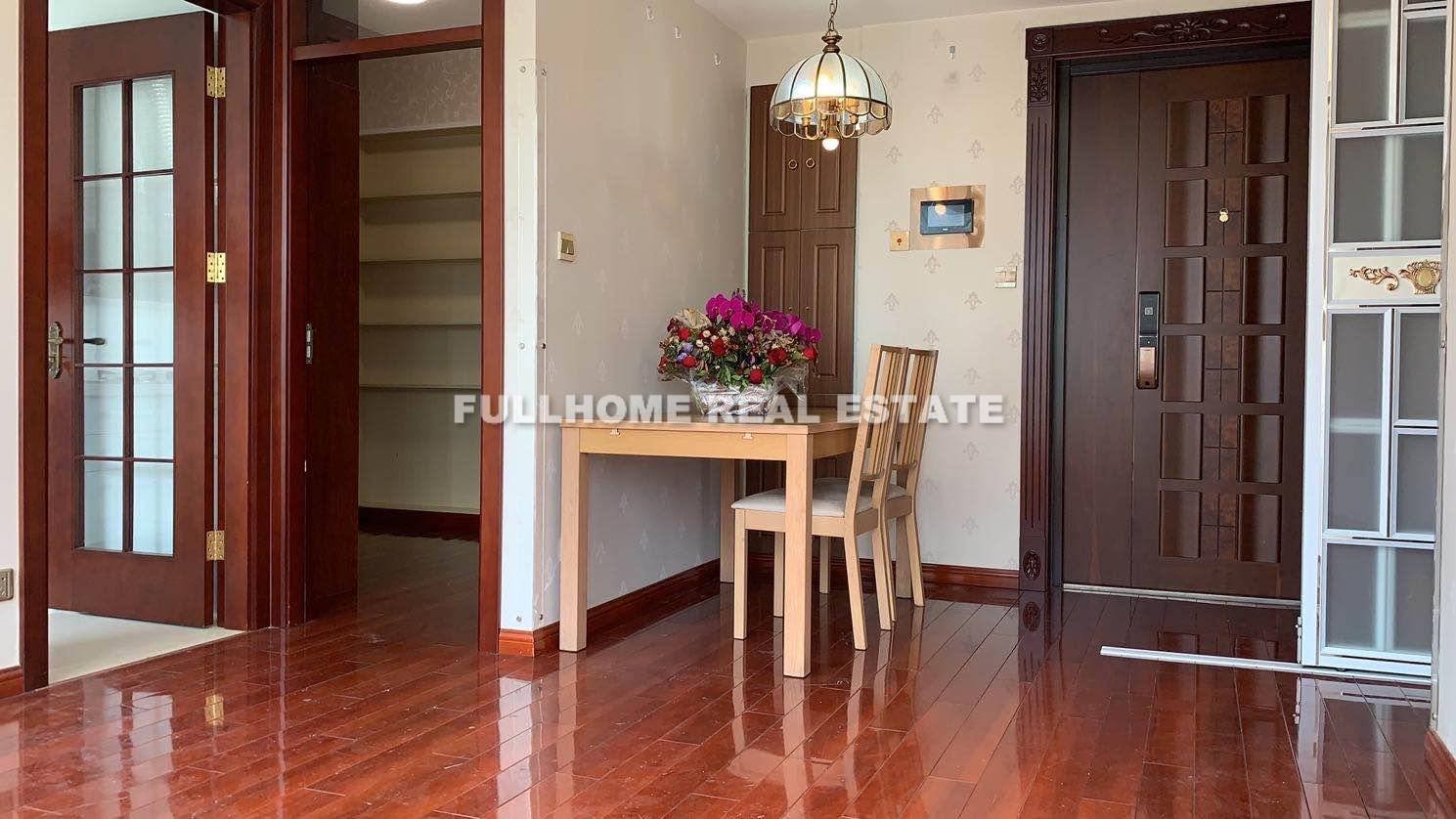 Golden Bund Garden - 1 bedroom apartment in Shanghai, Xintiandi, Downtown