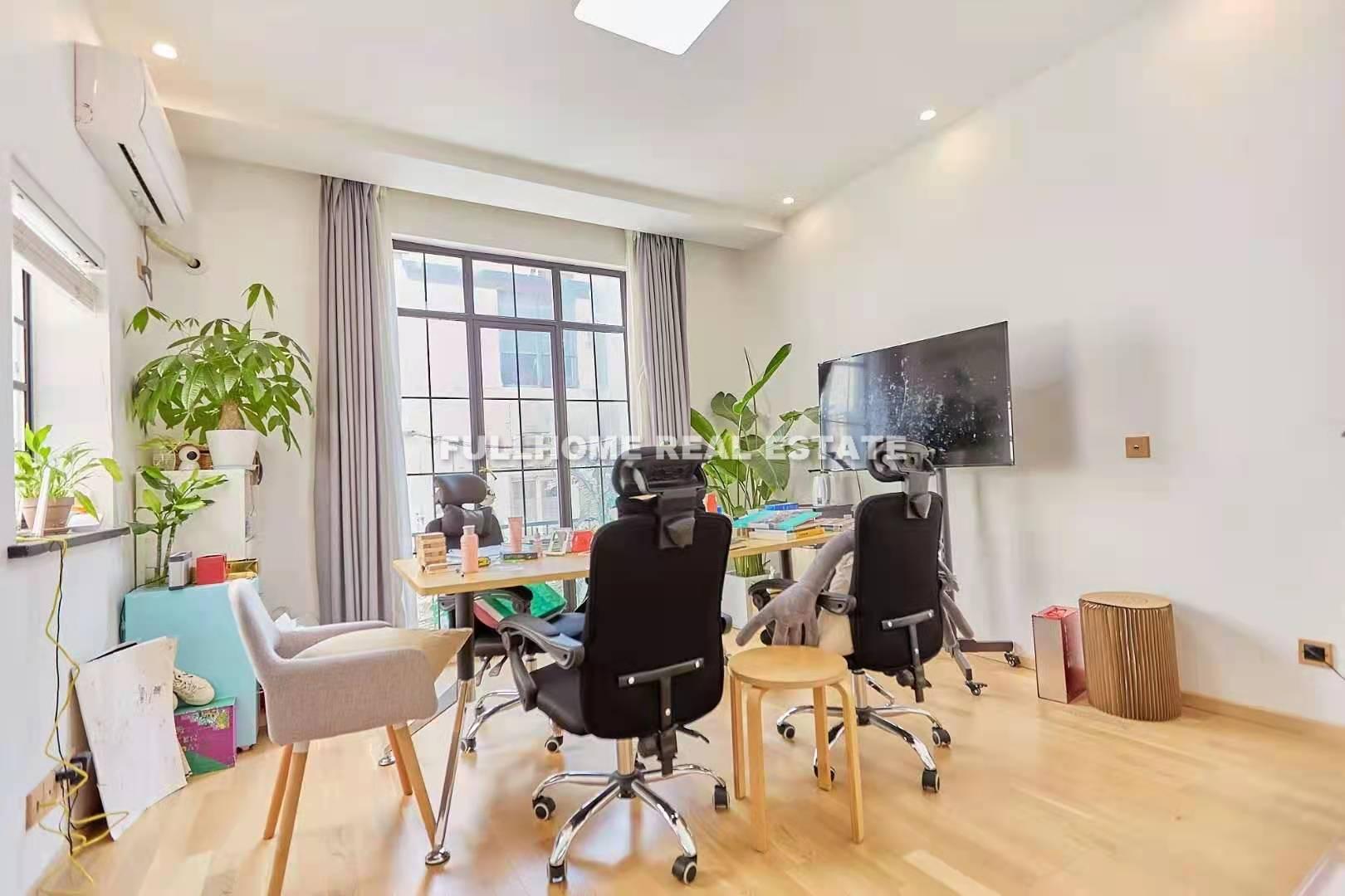 Lane 1-1000 Weihai Road Old House - Interior view 8, Shanghai rental property