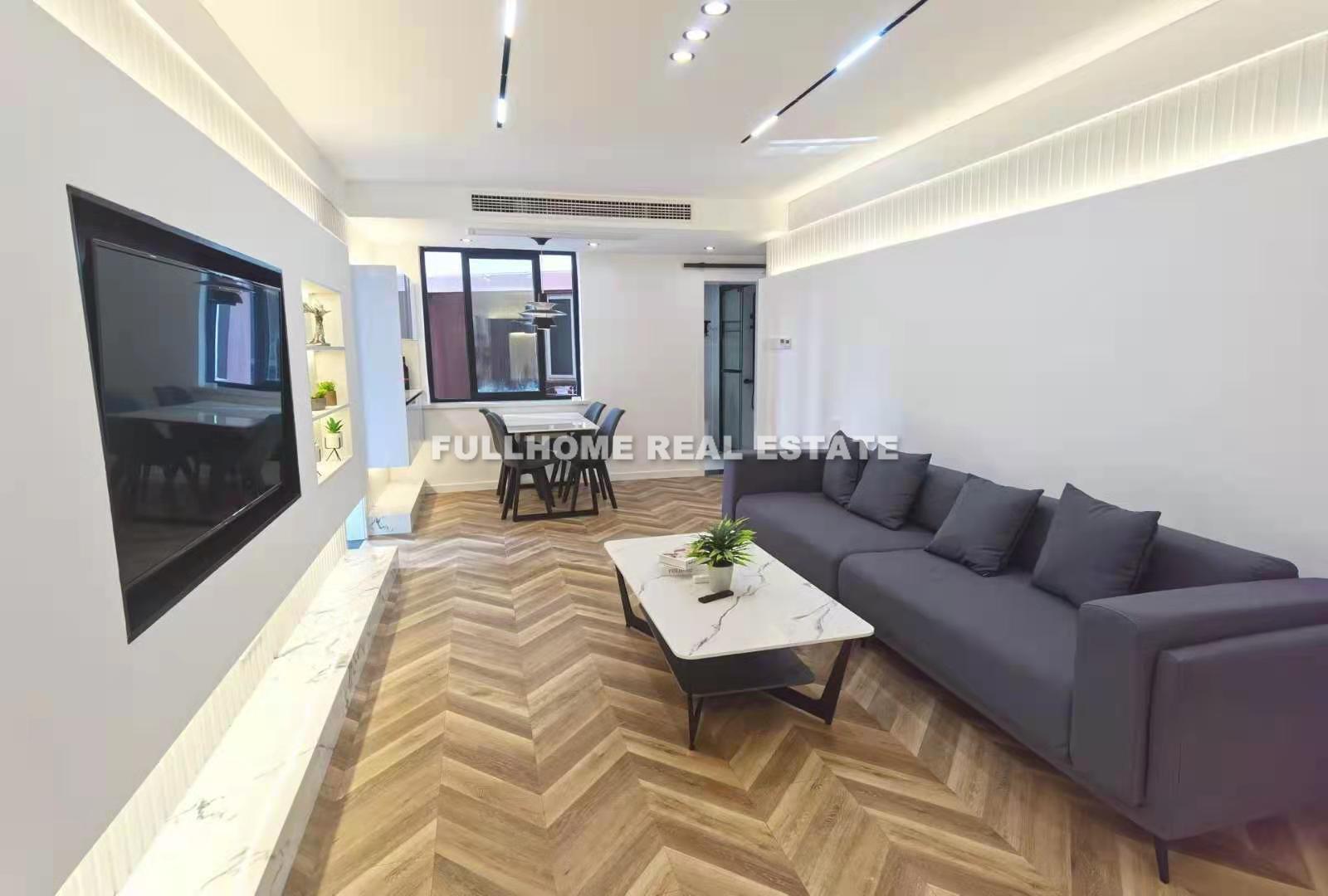 Dongan Apartment - 2 bedroom apartment in Shanghai, Jing An, Downtown