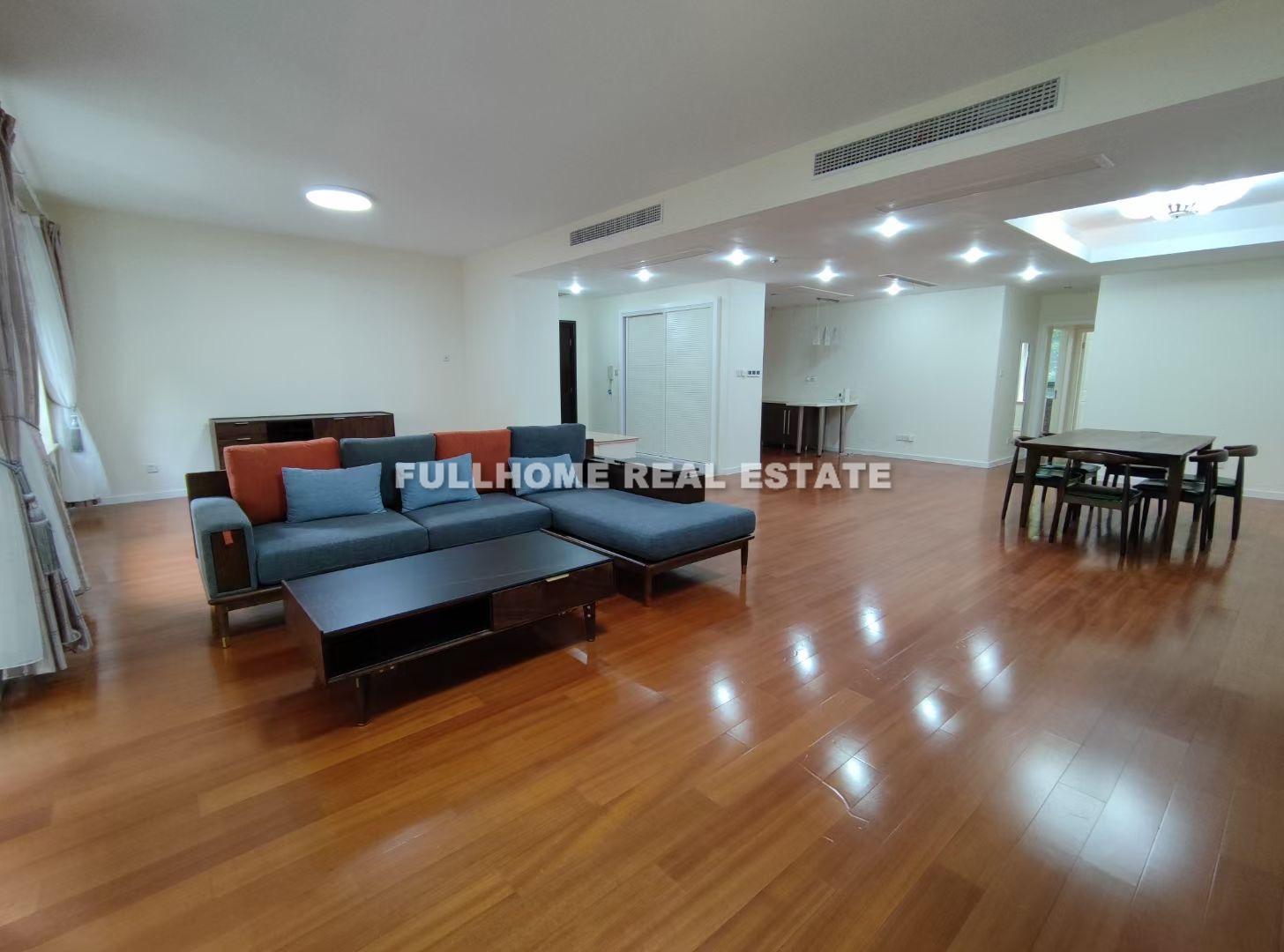 Green Court - 3 bedroom apartment in Shanghai, Jingqiao Green City, Pudong
