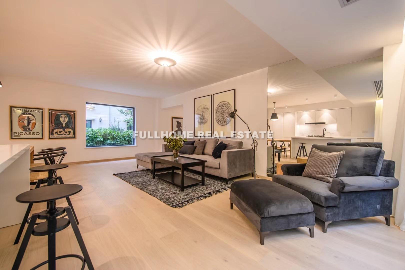 Same compound: Fontainebleau, 3 bedrooms in Shanghai