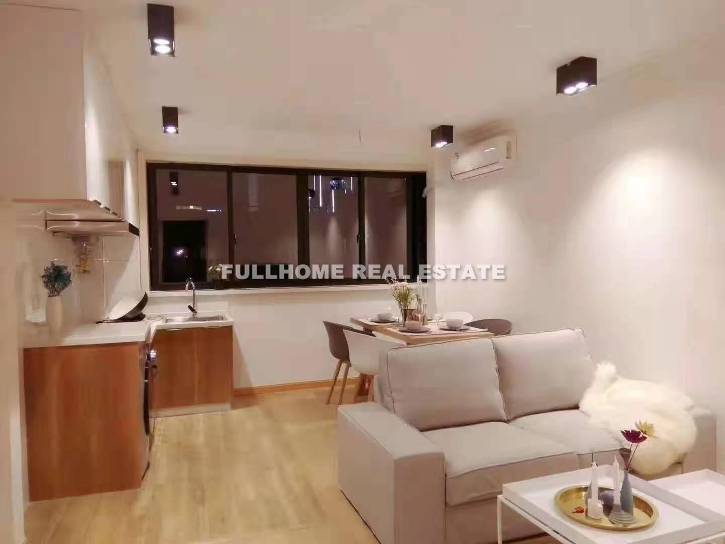 Lane 1-999Yuyuan Road Old House - 1 bedroom apartment in Shanghai, Jing An, Downtown