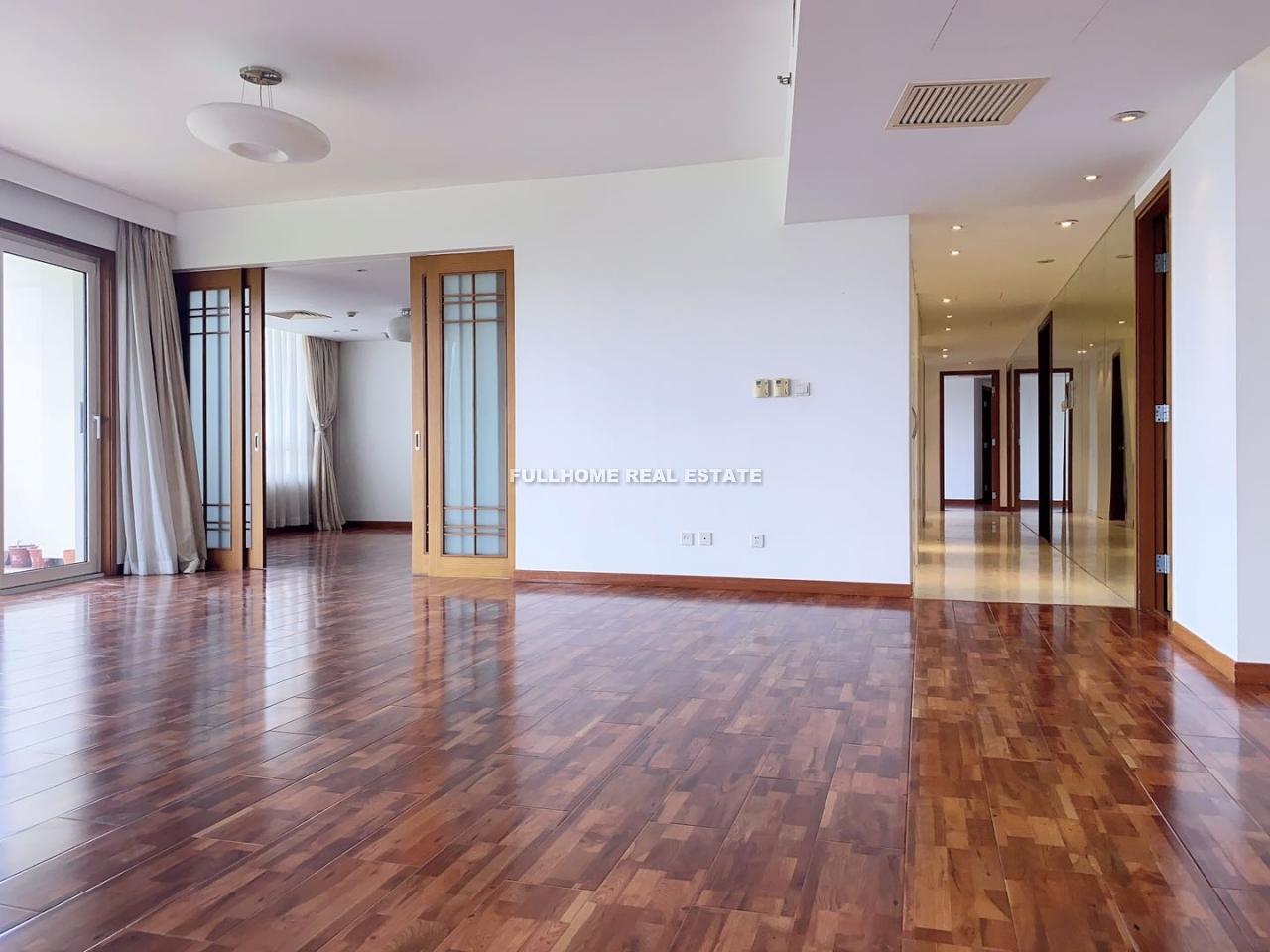 Similar property: Park Avenue, 4 bedrooms, 370 sqm in Beijing