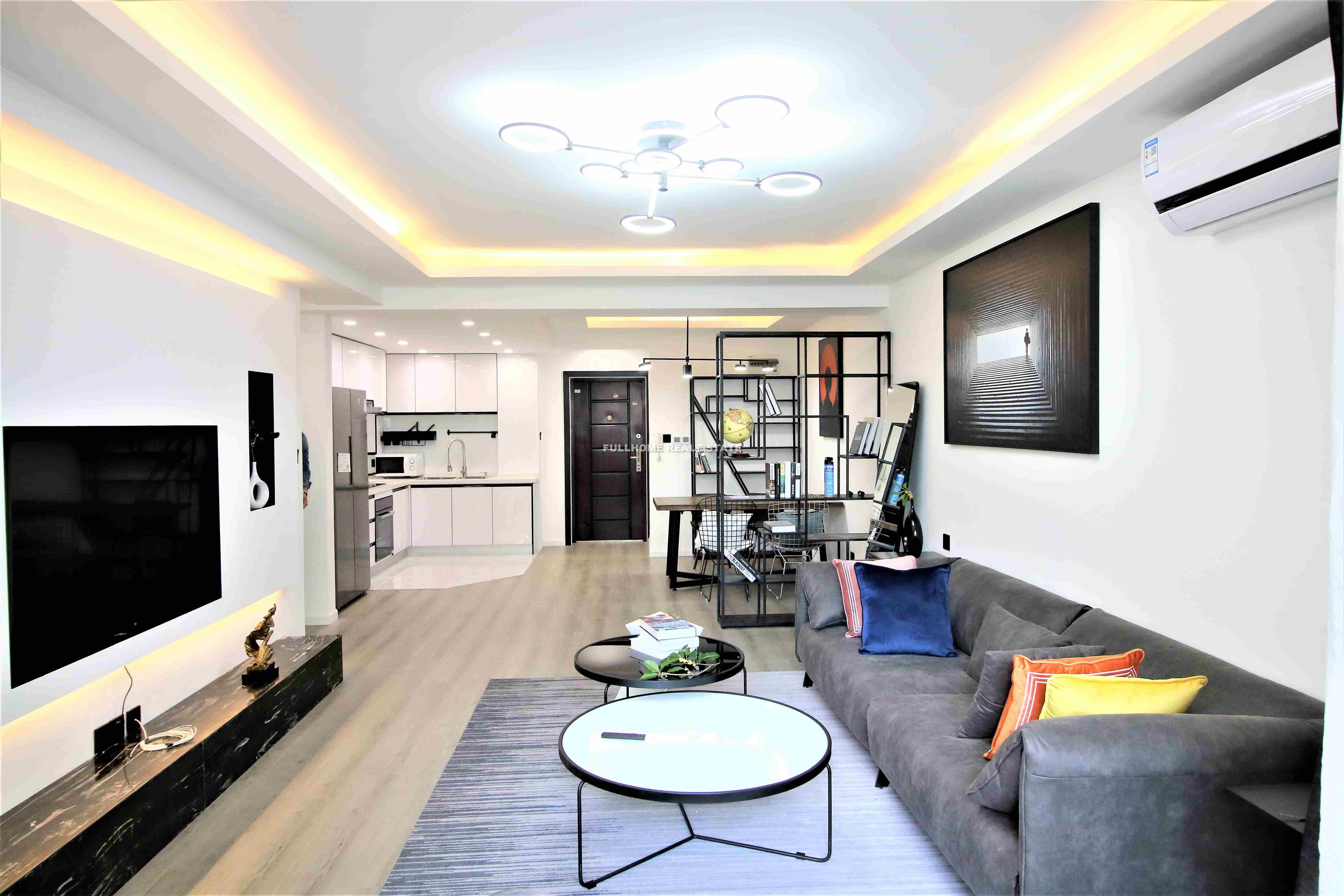 Same compound: Shenda Mansion, 3 bedrooms in Shanghai