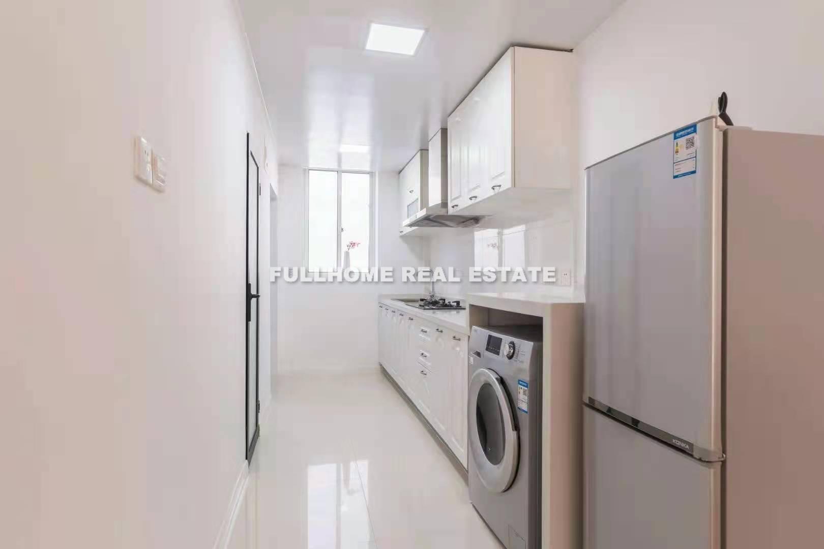 Lane 200-500 South Xiang Yang Road Old House - Interior view 3, Shanghai rental property