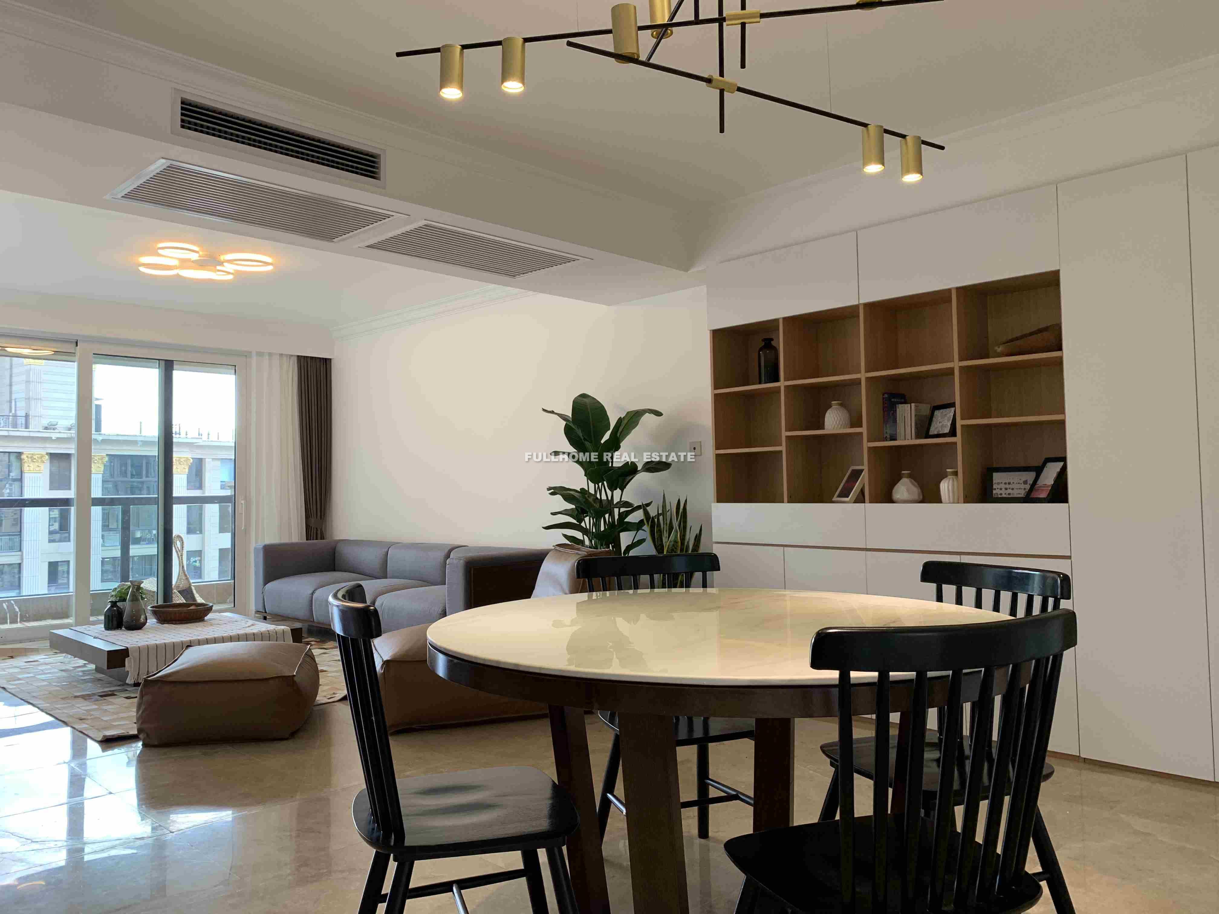 Grand Jewel Apartment - 3 bedroom apartment in Shanghai, Jing An, Downtown
