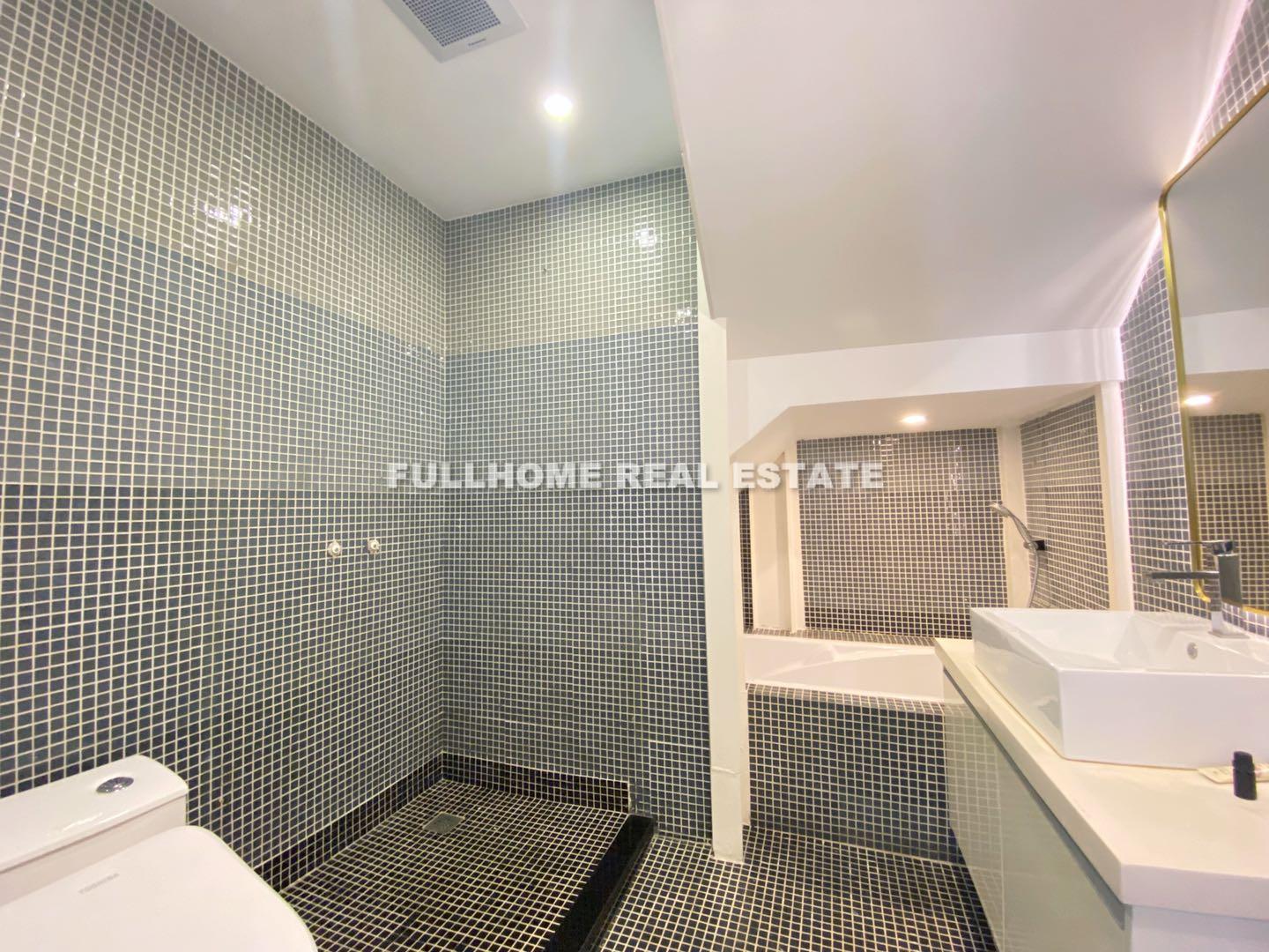 Lane 1-1000 West Huaihai Road House - Interior view 16, Shanghai rental property