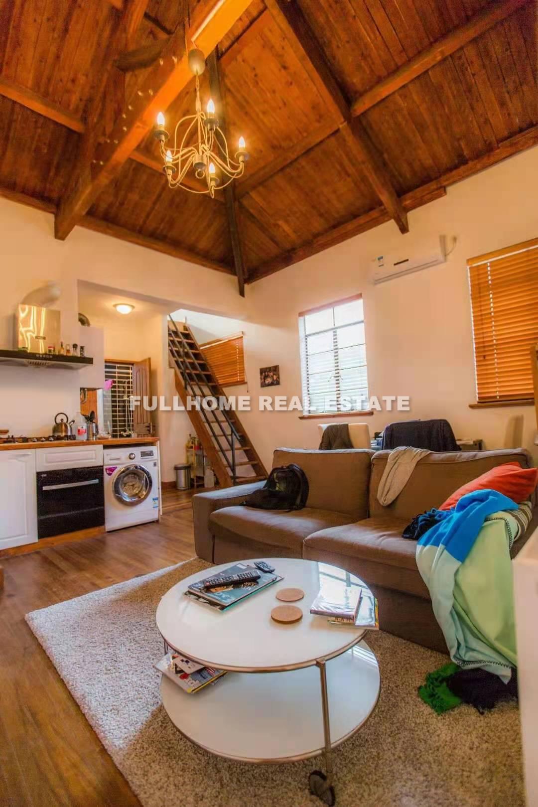 Lane 1-500 Xingguo Road Old House - 2 bedroom apartment in Shanghai, Downtown, Downtown