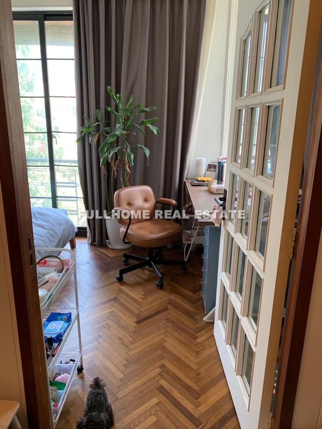 Lane 1001-1500 Middle Huaihai Road Old House - Interior view 6, Shanghai rental property