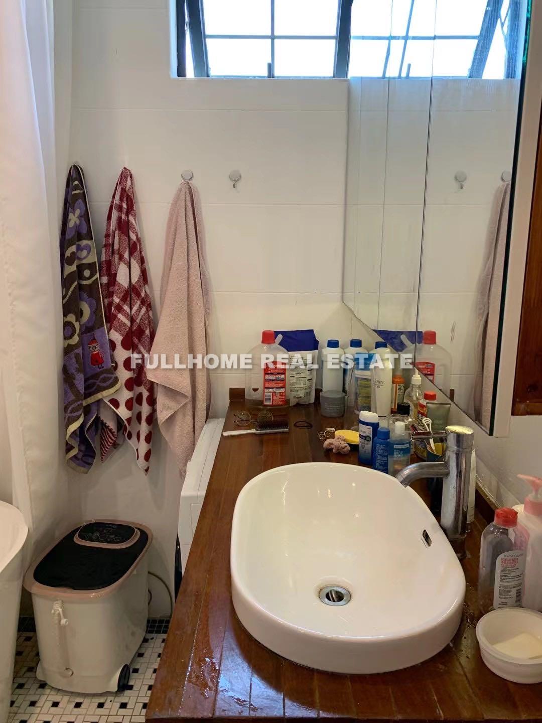 Lane 1001-1500 Middle Huaihai Road Old House - Interior view 5, Shanghai rental property