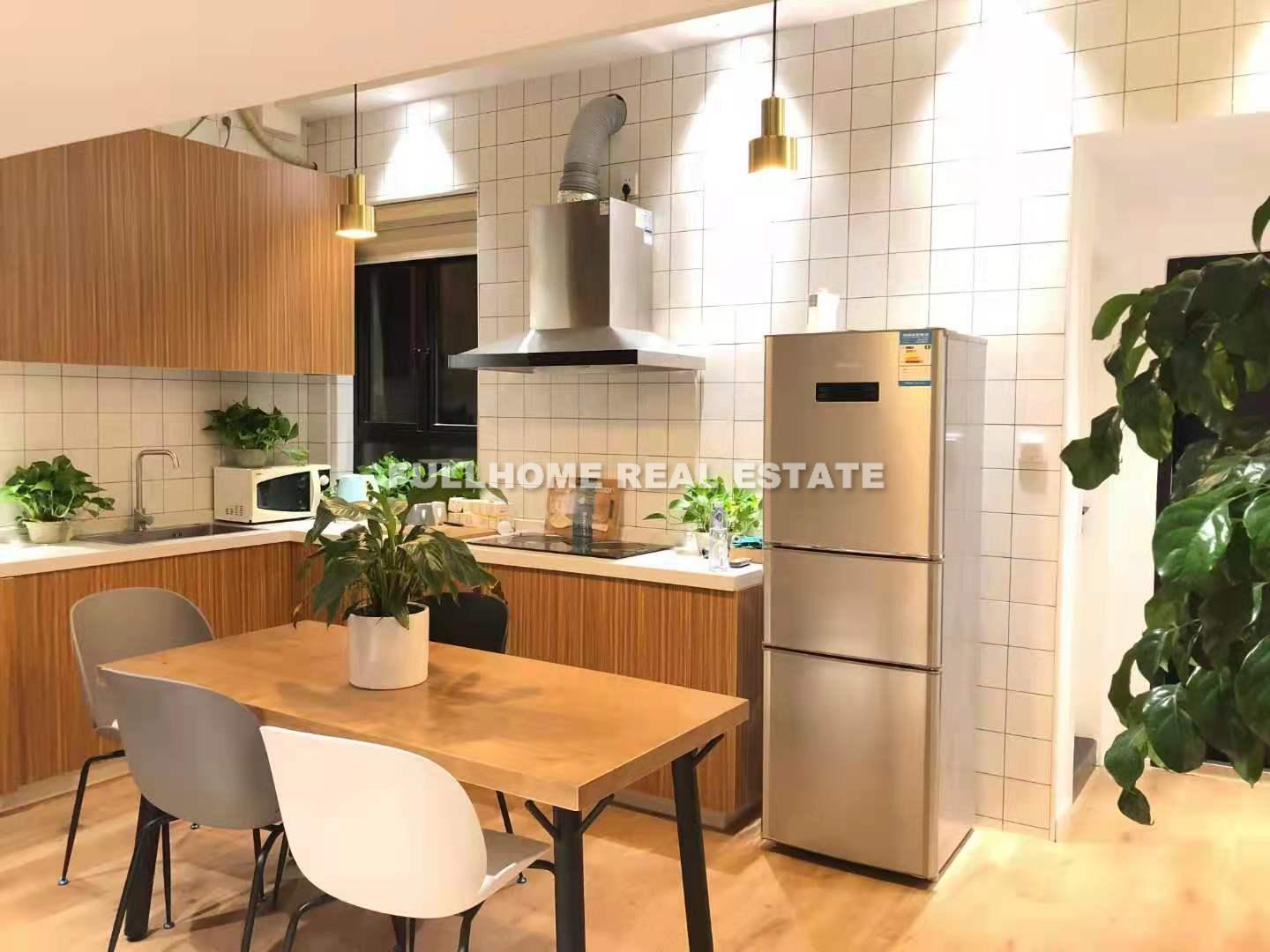 Lane 1-400 Danshui Road Old House	 - Interior view 9, Shanghai rental property