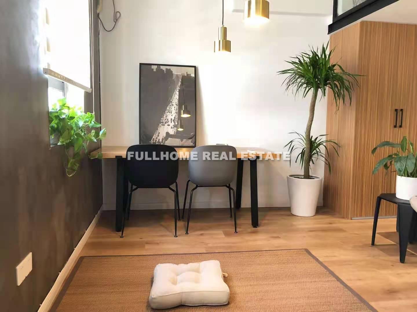 Lane 1-400 Danshui Road Old House	 - Interior view 4, Shanghai rental property