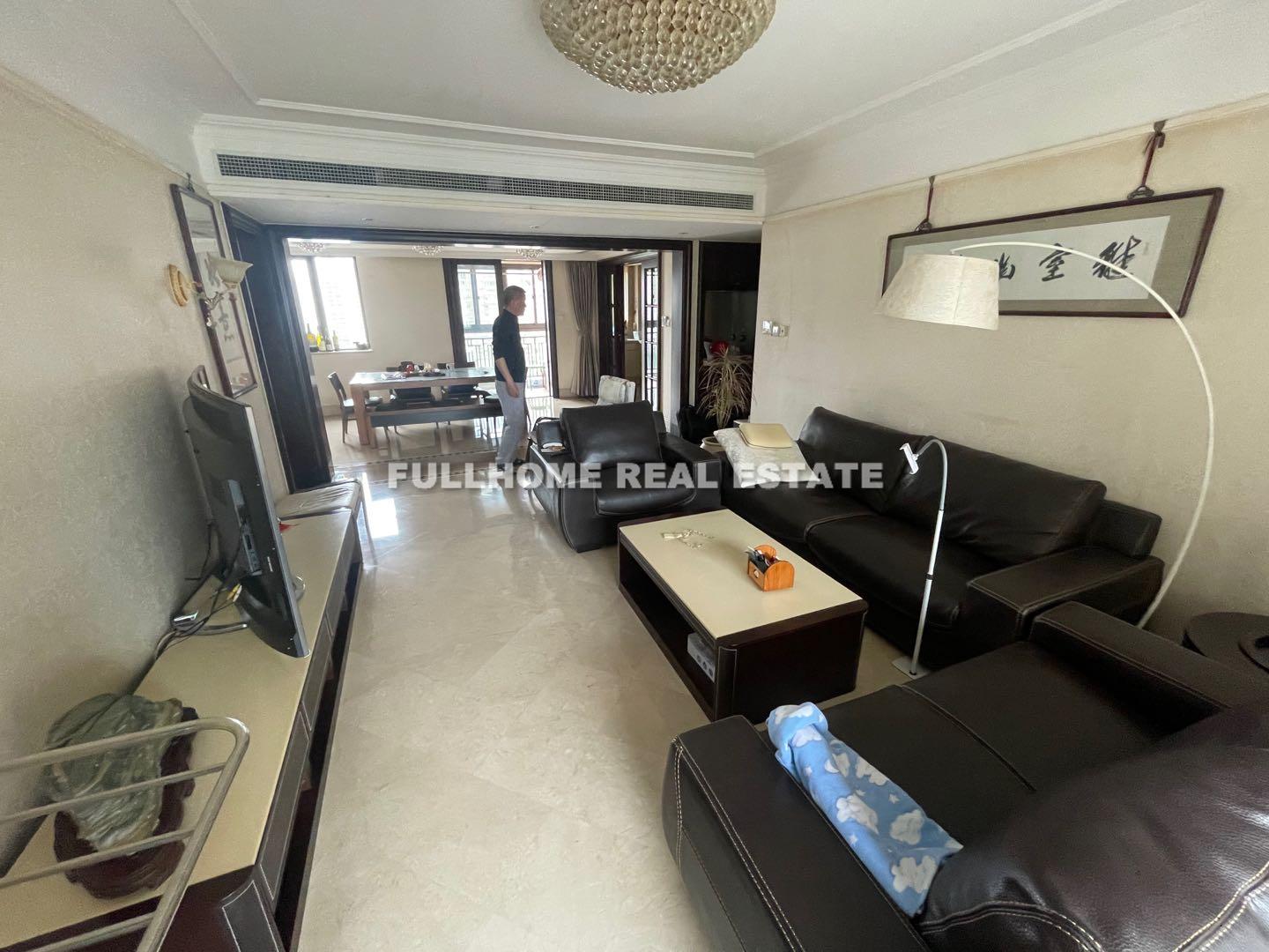 Huaqiao City - 3 bedroom apartment in Shanghai, Downtown, Downtown